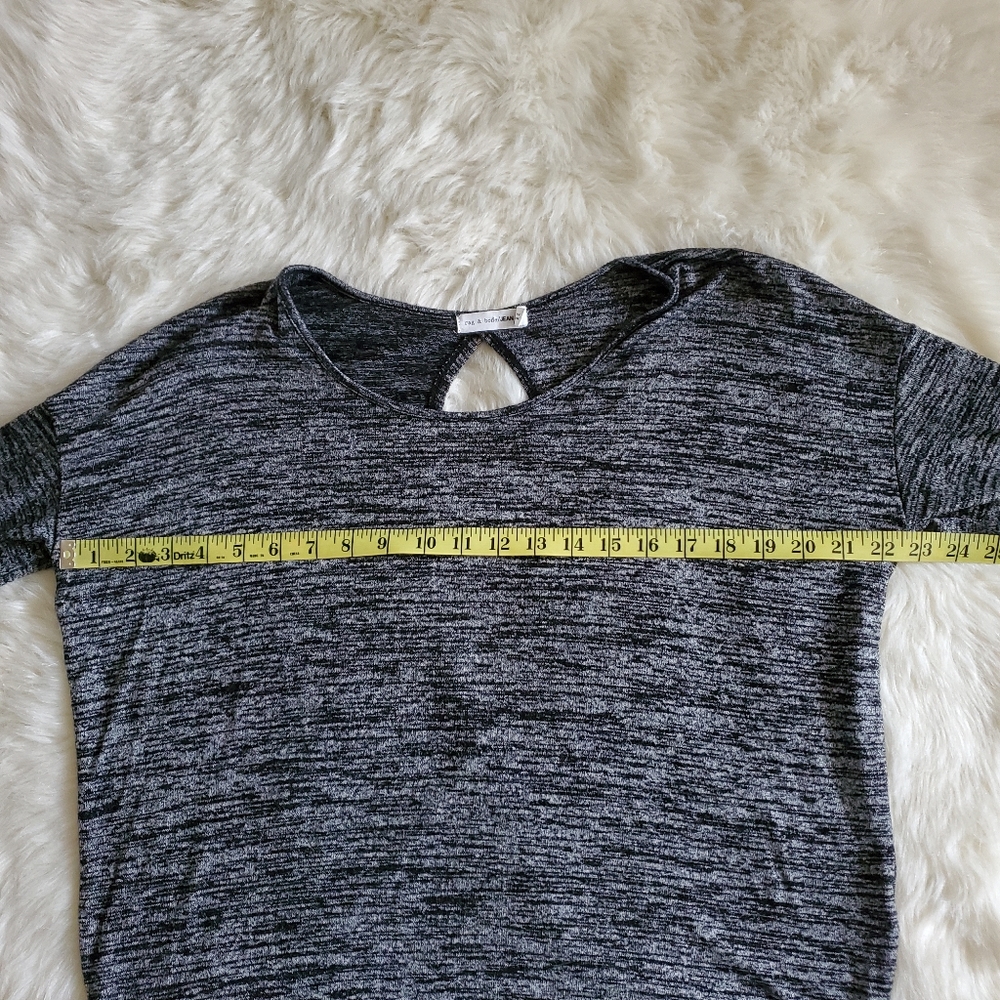 Rag & Bone Mia Long Sleeve Back Cutout Top Size Medium - Picture 8 of 10